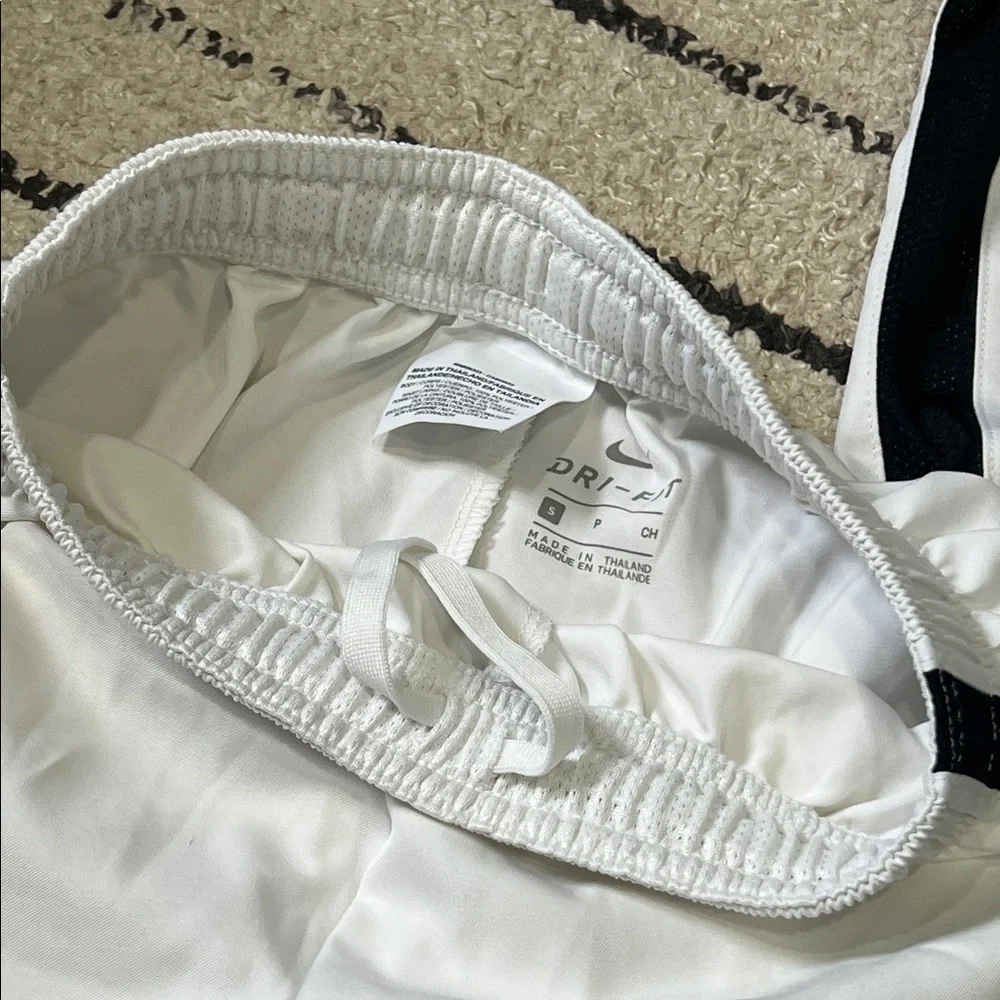 Nike lightweight athletic